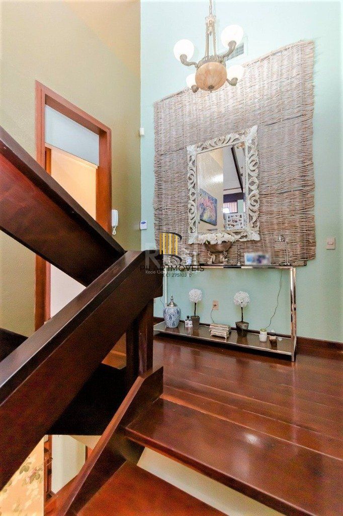 Casa De 602m²,  Bairro Bela Vista