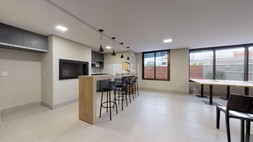 EXCELENTE APARTAMENTO COM 2 DORMITÓRIOS E 2 VAGAS DE GARAGEM
