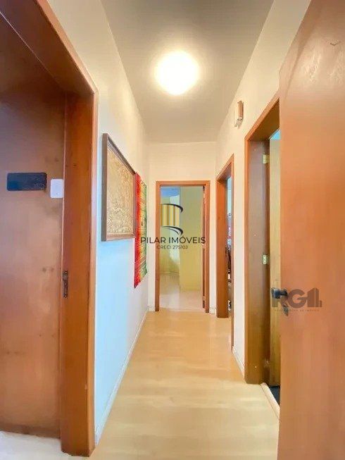 Casa de 2 dormitórios no bairro Sarandi