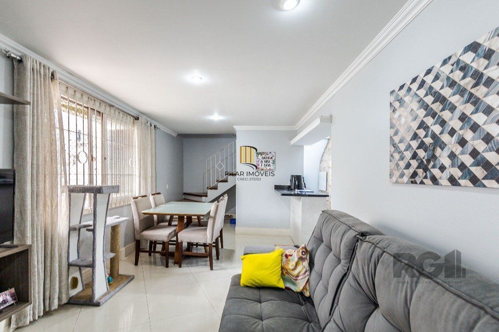 Casa de Condomínio 3 dormitórios no bairro Jardim Itu