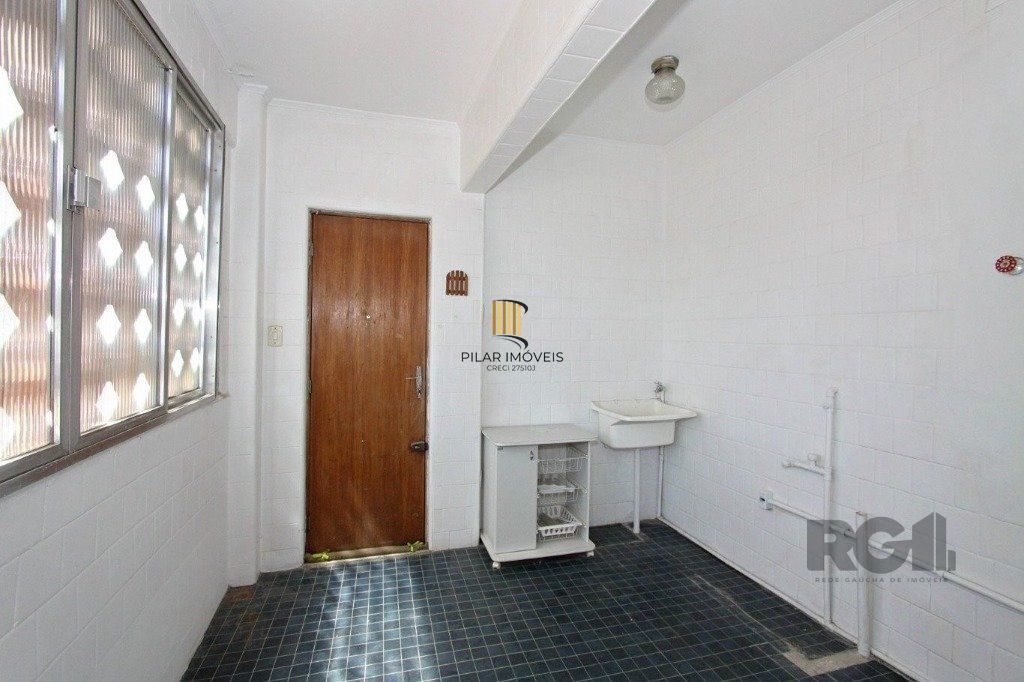 Excelente apartamento de 79m² com 2 dormitórios e 2 vagas.