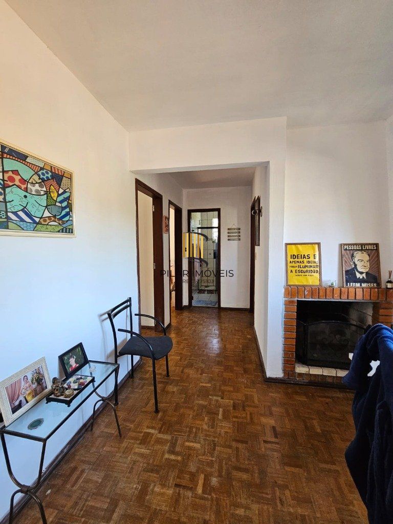 Casa para Venda - 248.56m², 5 dormitórios, 2 vagas - Teresópolis