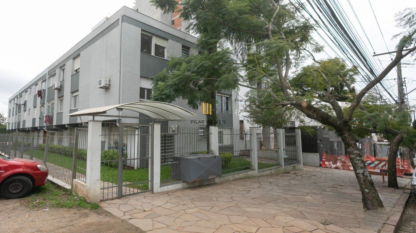 Apartamento de 2 dormitórios no Bairro Cristo Redentor, Porto Alegre