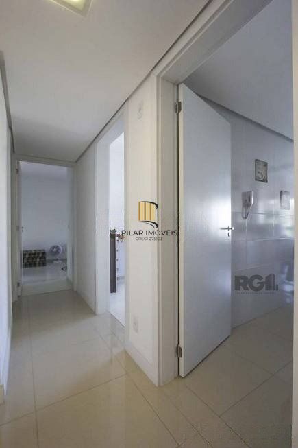 Apartamento para Venda - 78.39m², 2 dormitórios, sendo 1 suites, 1 vaga - Petrópolis