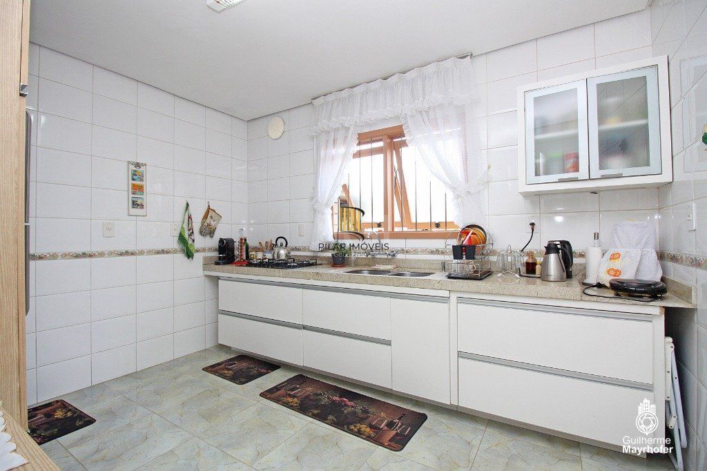 Casa para Venda - 354.24m², 3 dormitórios, sendo 1 suites, 3 vagas - Bom Jesus
