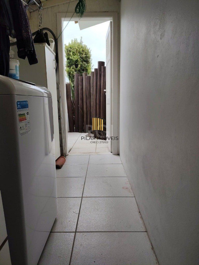 Casa para Venda - 160.78m², 4 dormitórios, sendo 2 suites, 5 vagas - Centro