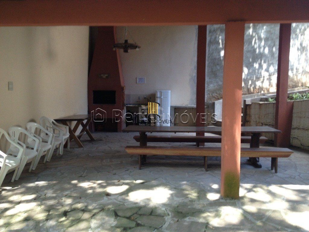 Cobertura 2 dormitórios no bairro Teresópolis