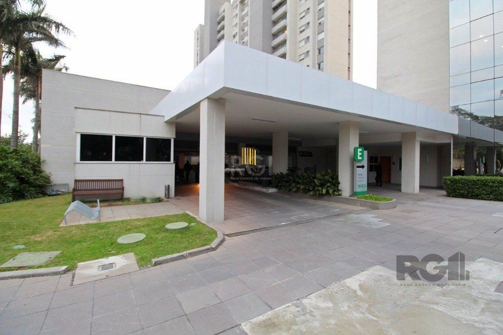 Conjunto/Sala para Venda - 35m², 0 dormitórios, 1 vaga - Petrópolis