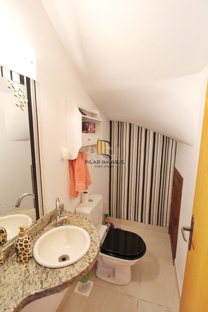 Casa para Venda - 105m², 3 dormitórios, sendo 1 suites, 2 vagas - Aberta dos Morros