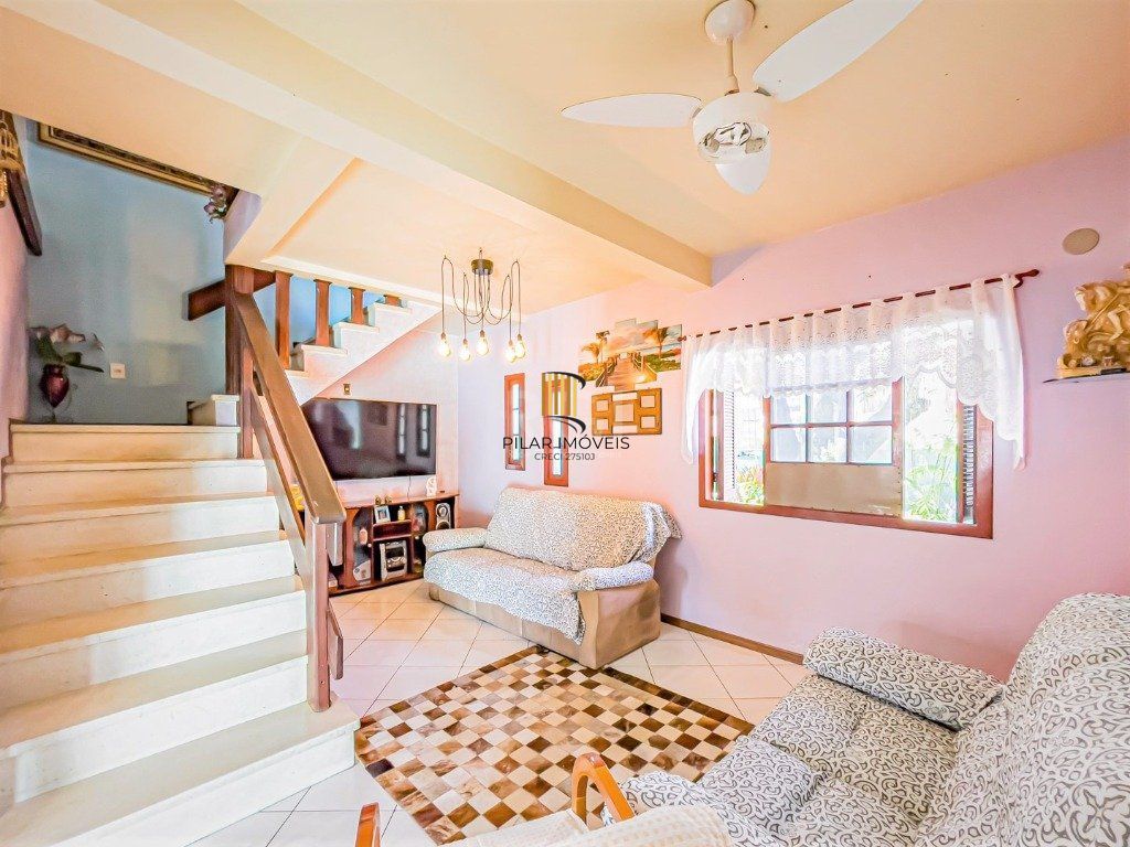 Casa para Venda - 272.24m², 3 dormitórios, sendo 1 suites, 4 vagas - Vila Jardim