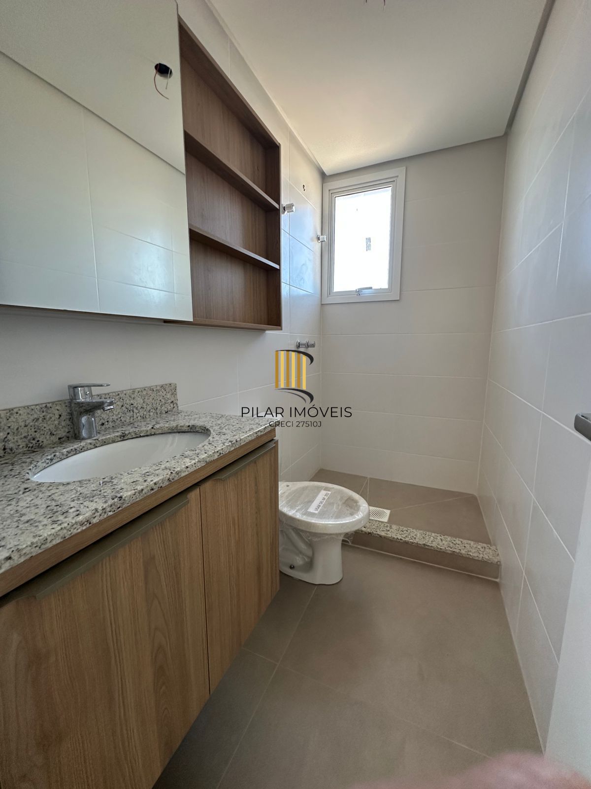 Apartamento Novo à Venda na Dr. Barcelos – 2 Dormitórios, Suíte e 2 Vagas Descobertas