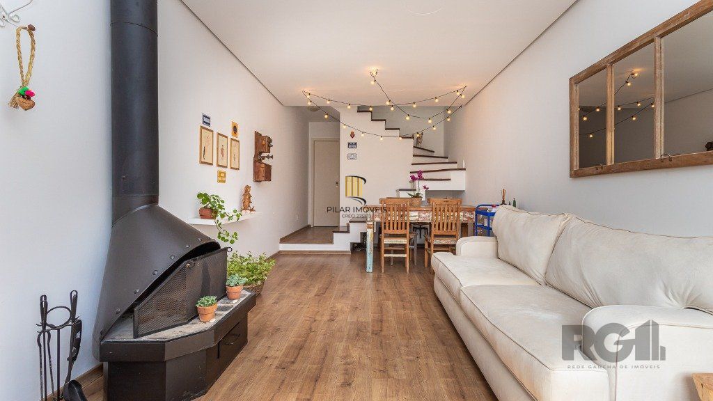 Casa em condomínio de 109m² - 3 dormitórios, 1 suíte e 1 vaga no bairro Teresópolis - Pilar Imóveis