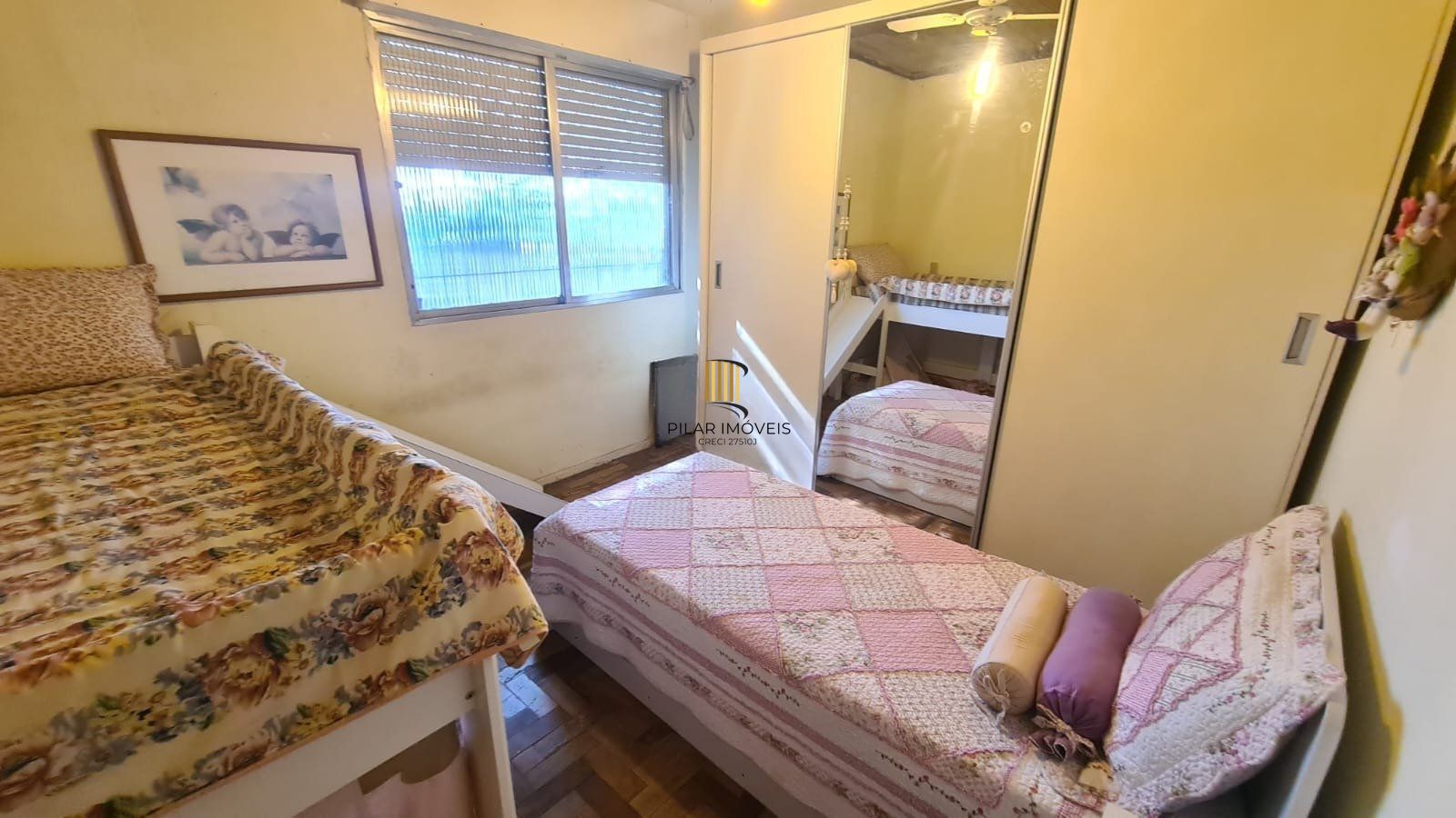 Casa com 4 dormitórios, 2 vagas e 300m² á venda