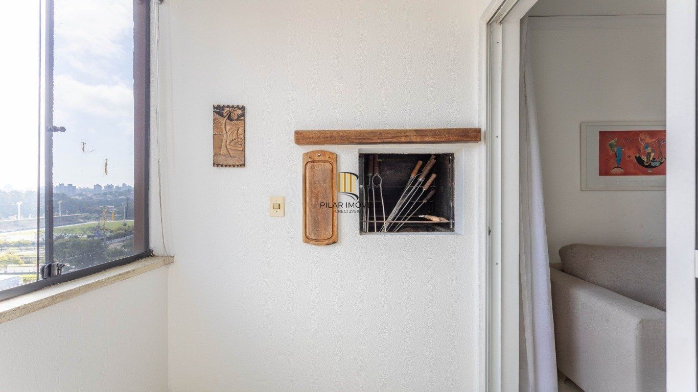 Apartamento com 2 quartos à venda em Partenon, Porto Alegre.