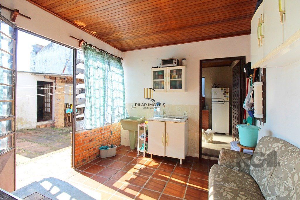 Casa 3 Dormitório(s) Bairro Ipanema
