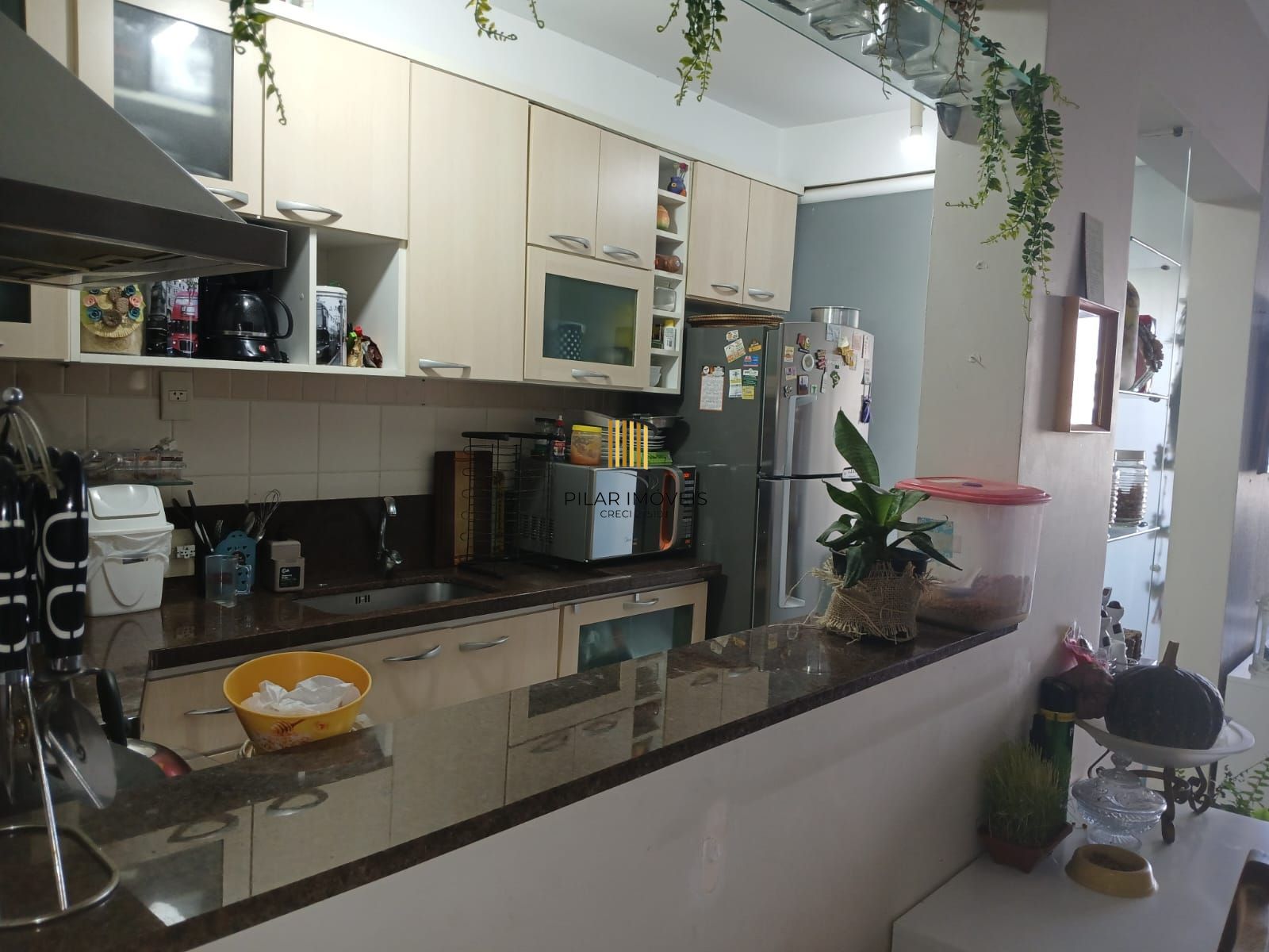 Apartamento de 03 dormitorios com suite, vaga de garagem e infraestrutura completa em Porto Alegre