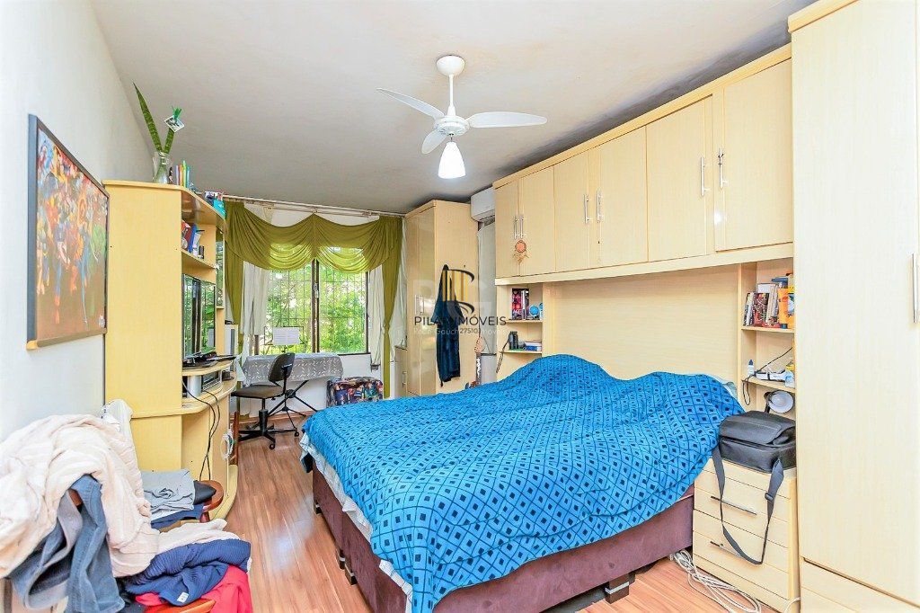 Casa para Venda - 165m², 3 dormitórios, 2 vagas - Partenon