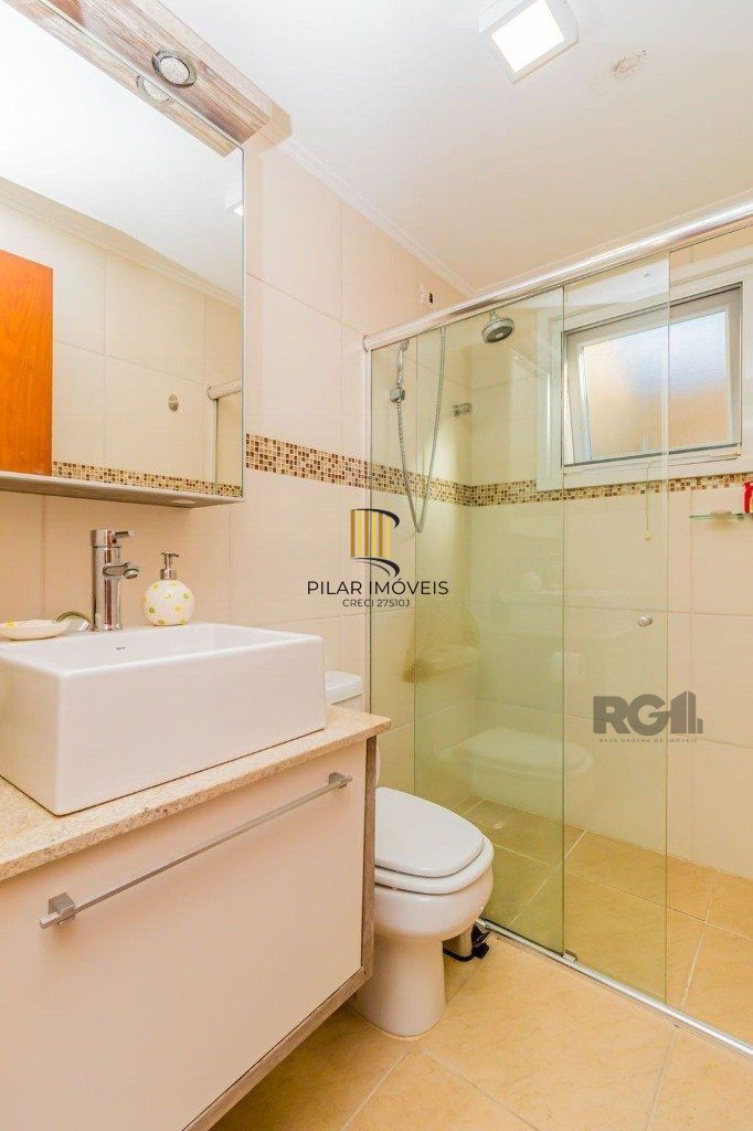 Excelente cobertura de 182m² com 3 dormitórios e 2 vagas.
