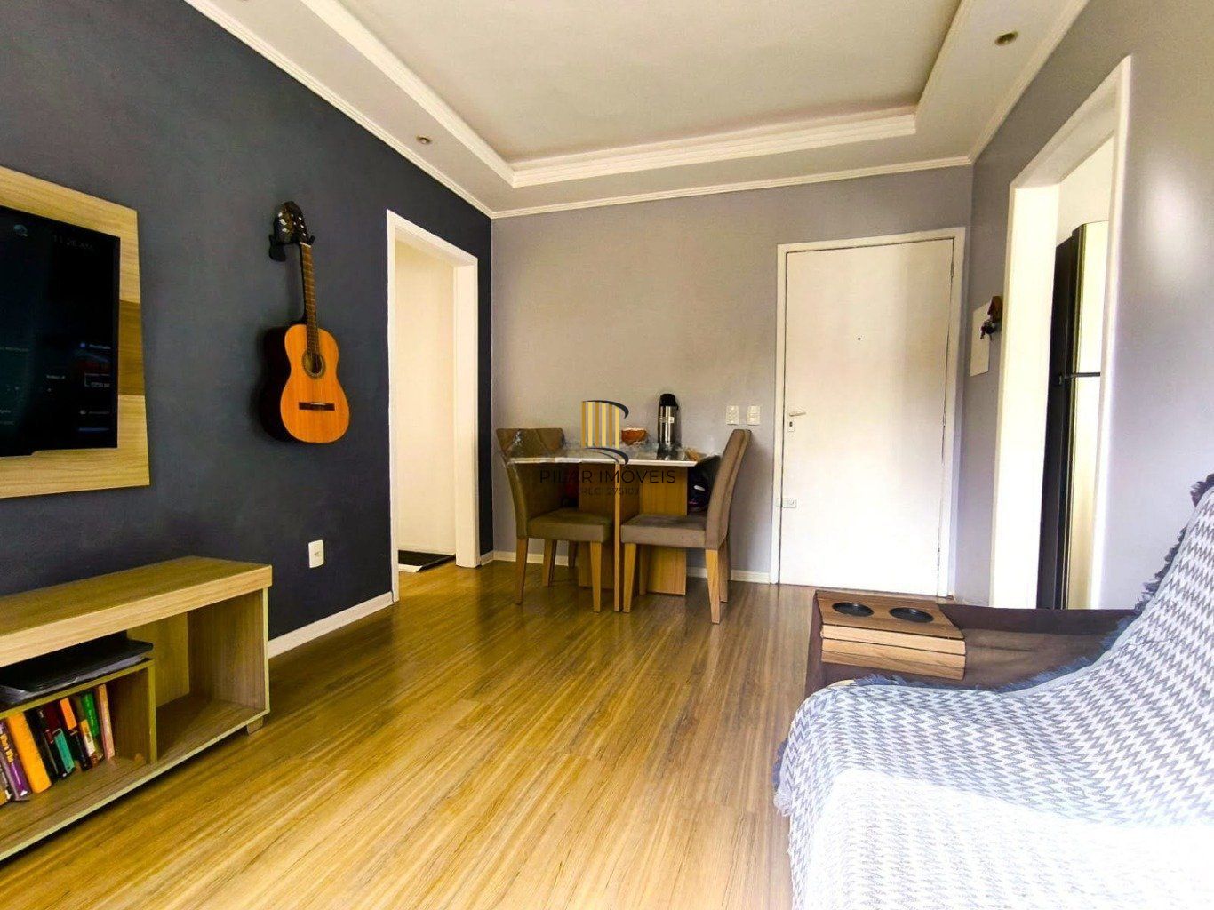 Apartamento de 1 dormitório à venda no Bairro Glória, Porto Alegre.