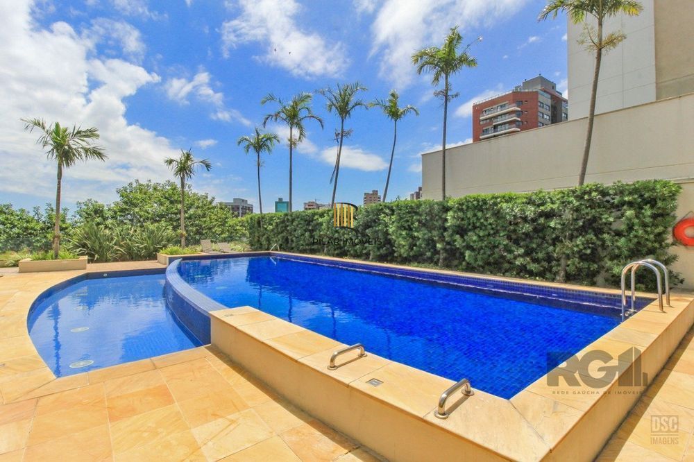 Apartamento com 3 suítes e 161m² à venda em Petrópolis, Porto Alegre.