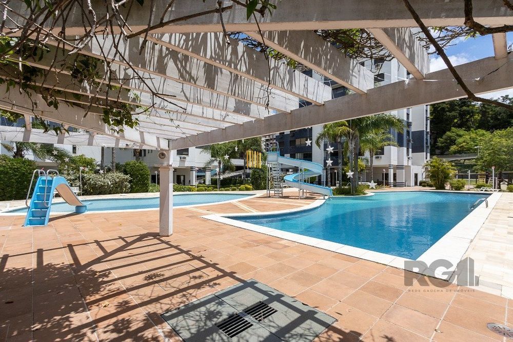 Apartamento com 3 dormitórios  na Zona Sul de Porto Alegre RS.