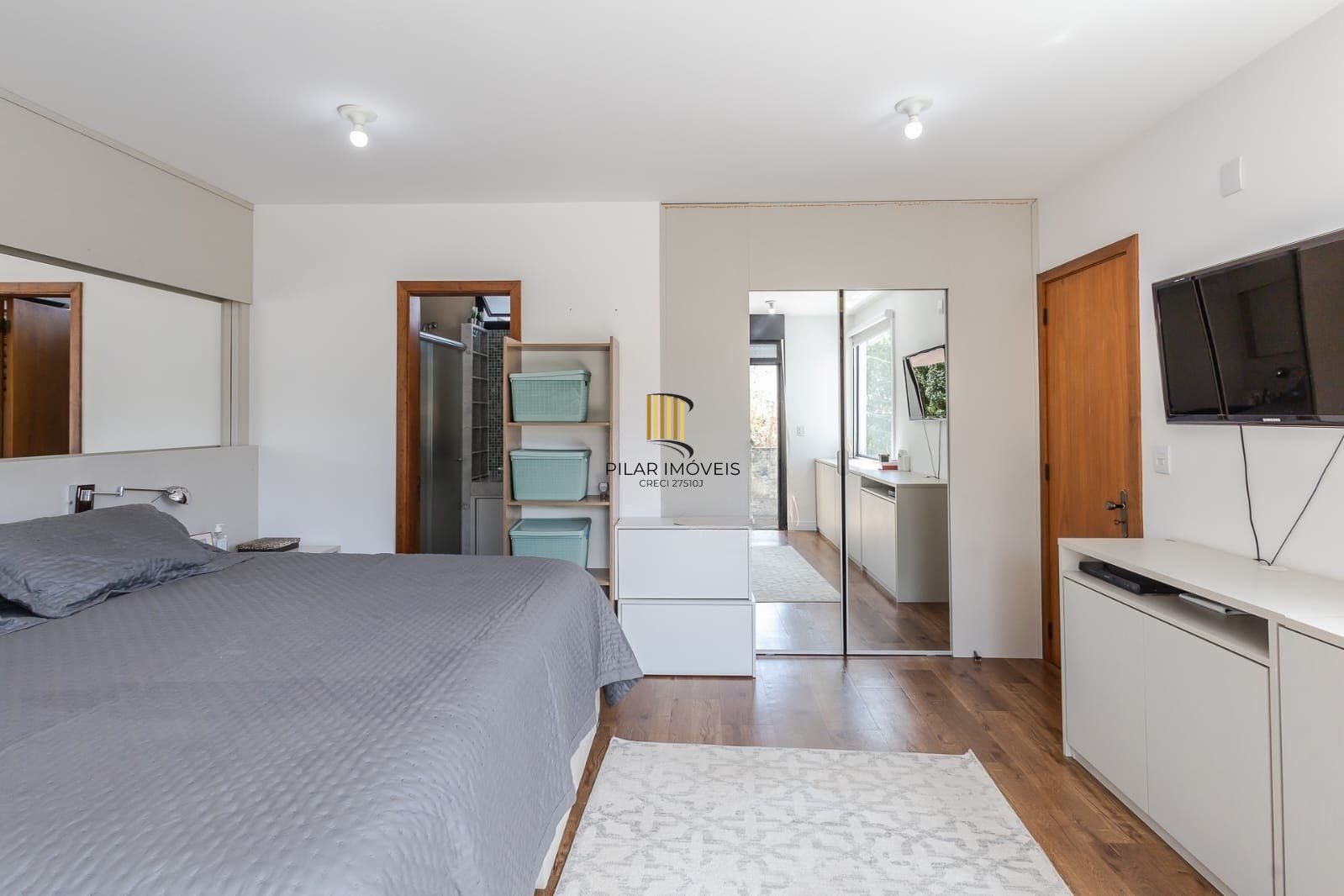 Casa em Condomínio com 3 quartos, 3 vagas e 184m² para vender por R$ 1.180.000 Rua Adriano Pereira Da Silva - Vila Nova, Porto Alegre