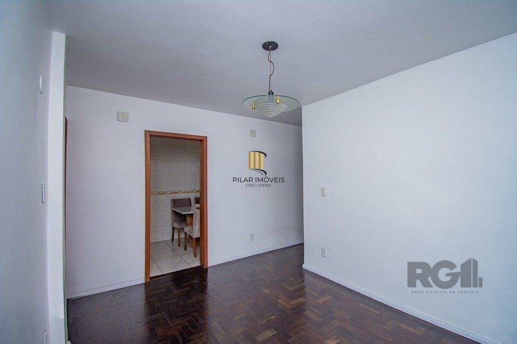 Excelente apartamento de 78m² com 3 dormitórios no bairro Petrópolis.