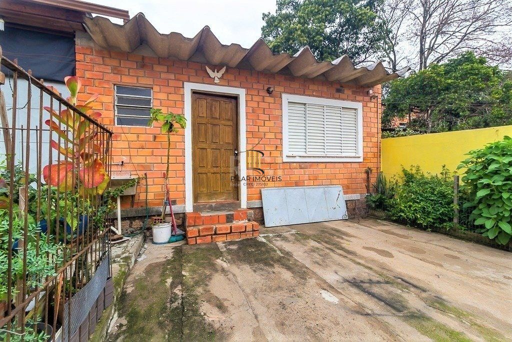 Casa para Venda - 148m², 2 dormitórios, 1 vaga - Partenon