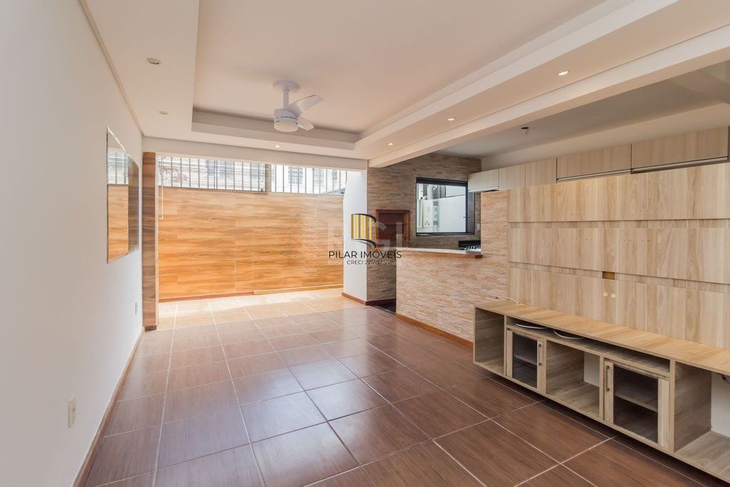 Casa em condomínio com 3 dormitórios, churrasqueira e 1 vaga de garagem no bairro Ipanema - Pilar Imóveis