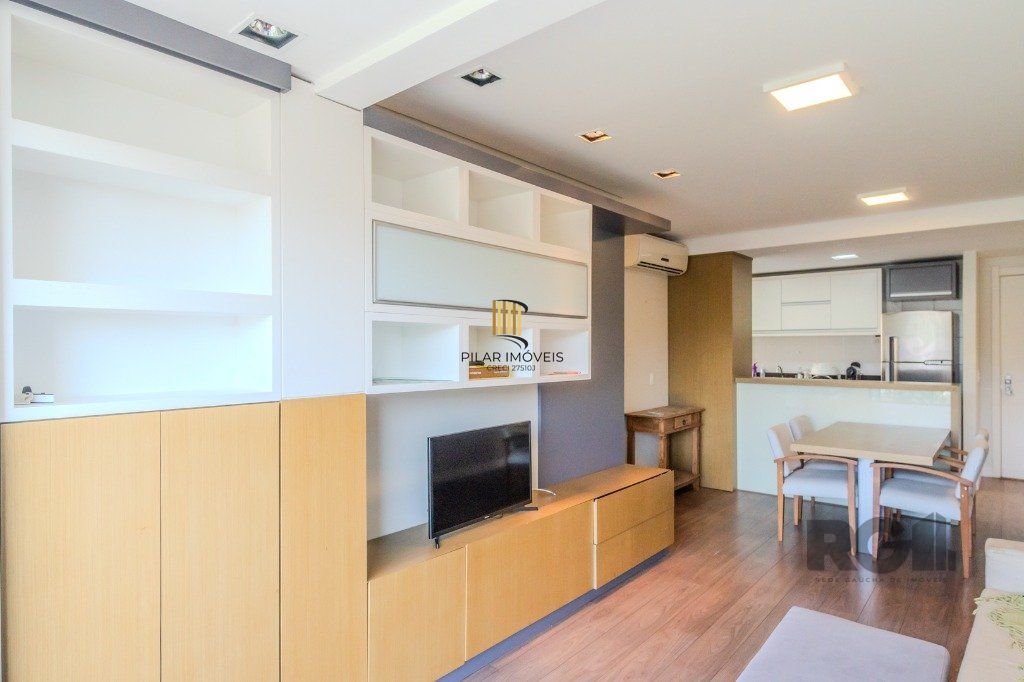 Apartamento de 2 dormitórios com 1 vaga no bairro Teresópolis