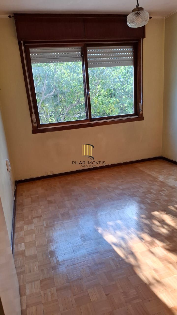 APTO 3 DORM COM DEPENDENCIA EMPREGADA