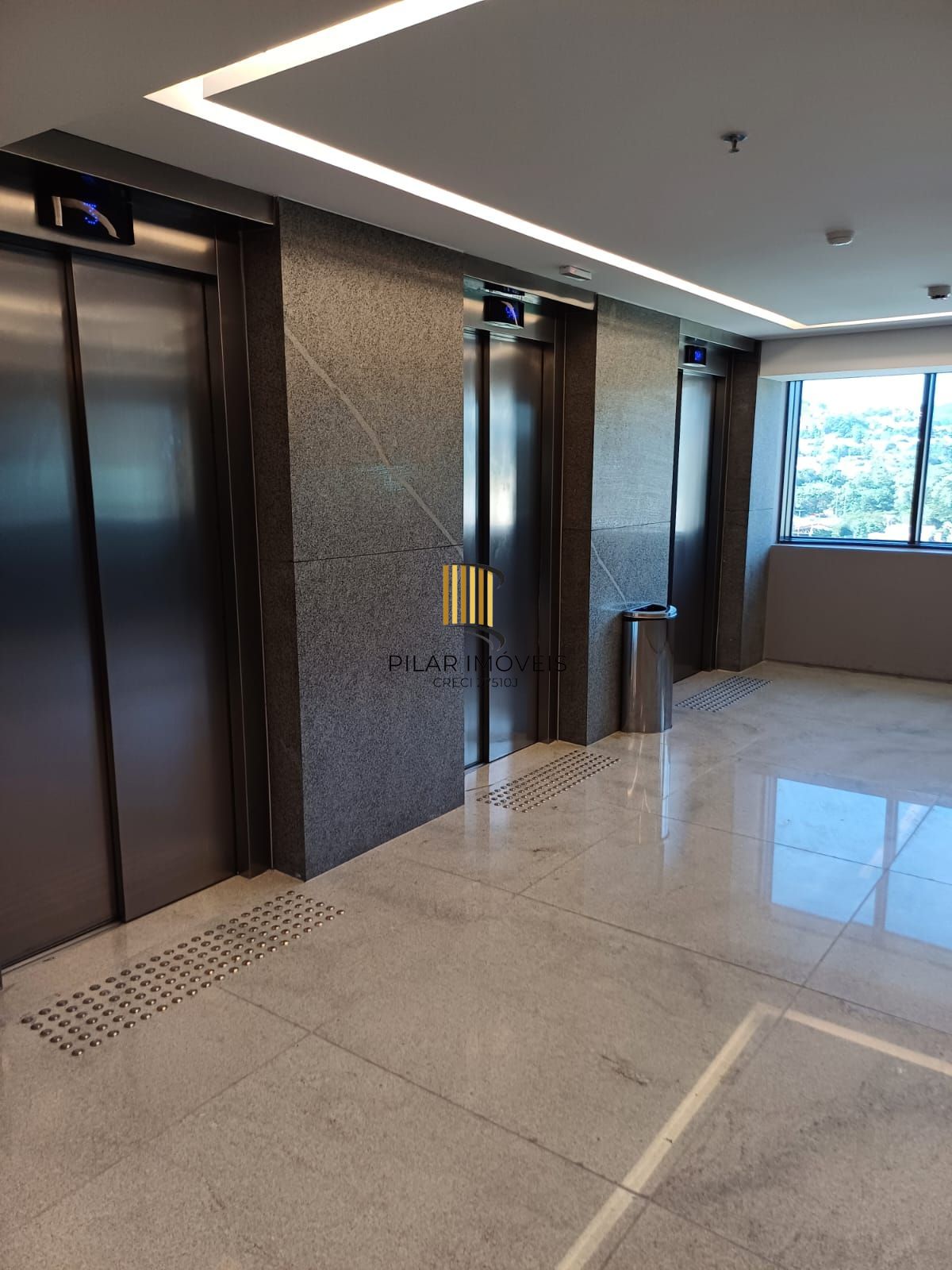Sala Comercial 1 dormitório no bairro Teresópolis
