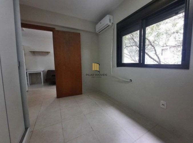 JK/Kitnet semi mobiliado no centro histórico