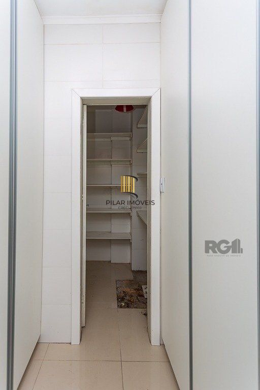 Excelente apartamento de 108m² com 3 dormitórios sendo 1 suíte. 