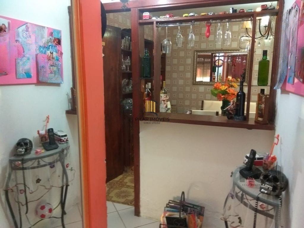 Casa de 3 dormitórios no bairro Jardim Carvalho