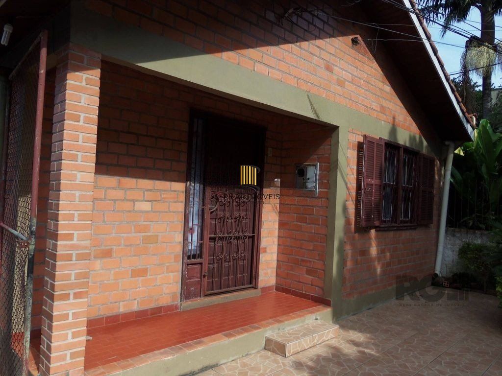 Casa 4 dormitórios no bairro Bom Jesus