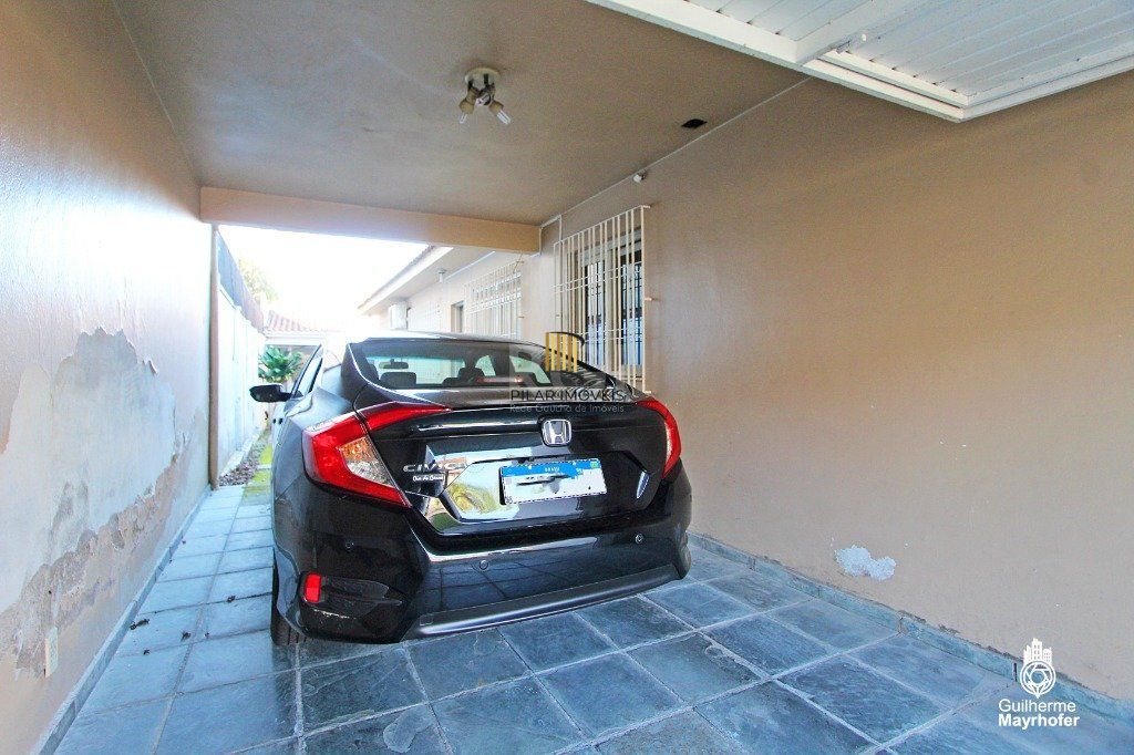 Casa para Venda - 215m², 3 dormitórios, sendo 1 suites, 3 vagas - Sarandi