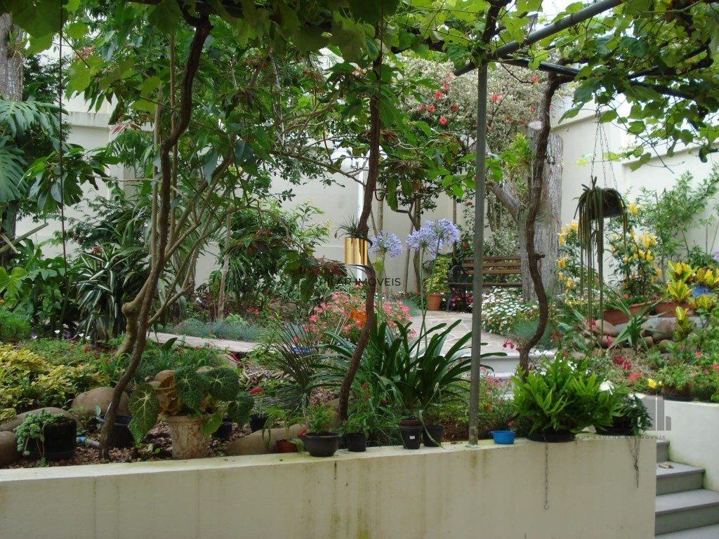 Casa 3 dormitórios no bairro Ipanema