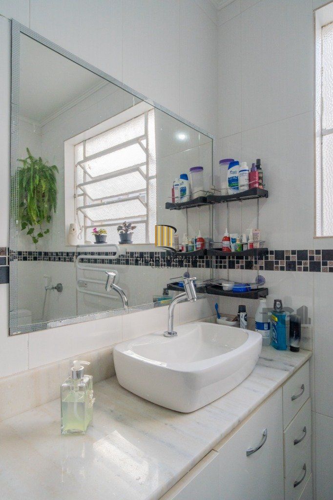 Apartamento de 82m², bairro Santana