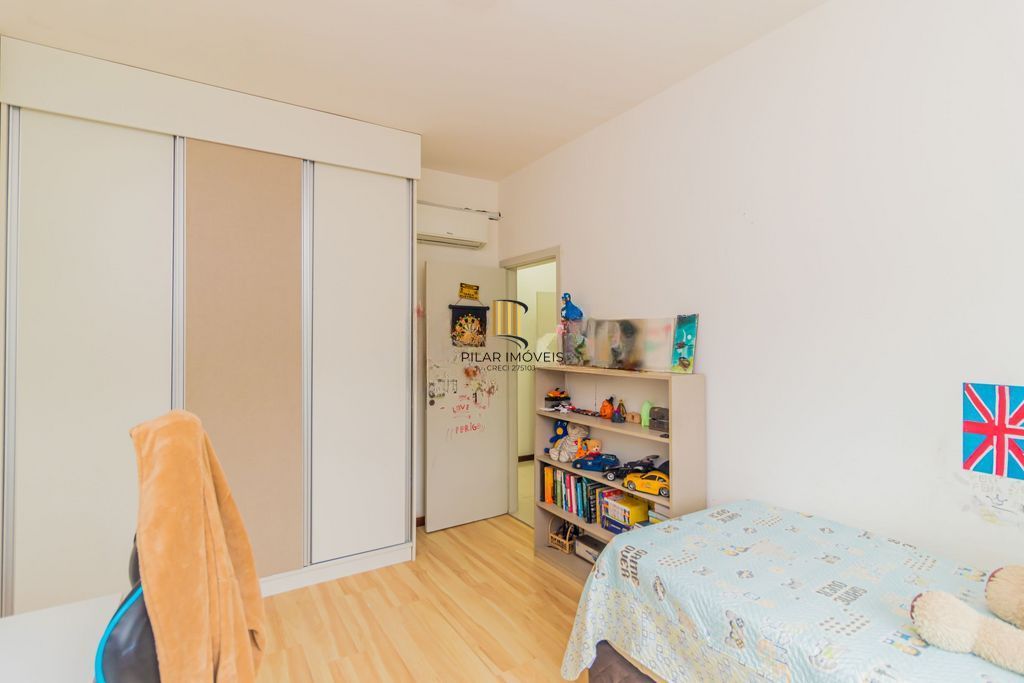 Casa em Condomínio 3 dorms à venda Avenida Juca Batista, Hípica - Porto Alegre