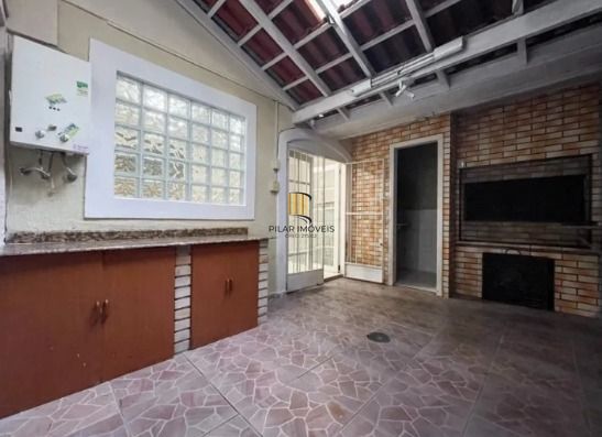 Casa de Condomínio com 3 Quartos e 2 banheiros à Venda, 83 m²  De? R$ 470.000 por R$ 399.000 na Zona sul de Porto Alegre