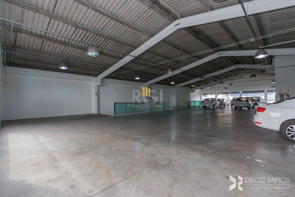 Prédio à venda 2236m² Avenida OTTO NIEMEYER, Tristeza, Porto Alegre.