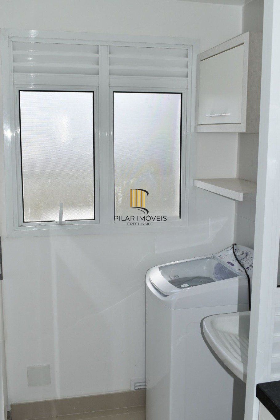 Apartamento com 3 quartos e 79m² à venda em Passo da Areia, Porto Alegre. Rua Bezerra De Menezes, Passo Da Areia, Porto Alegre