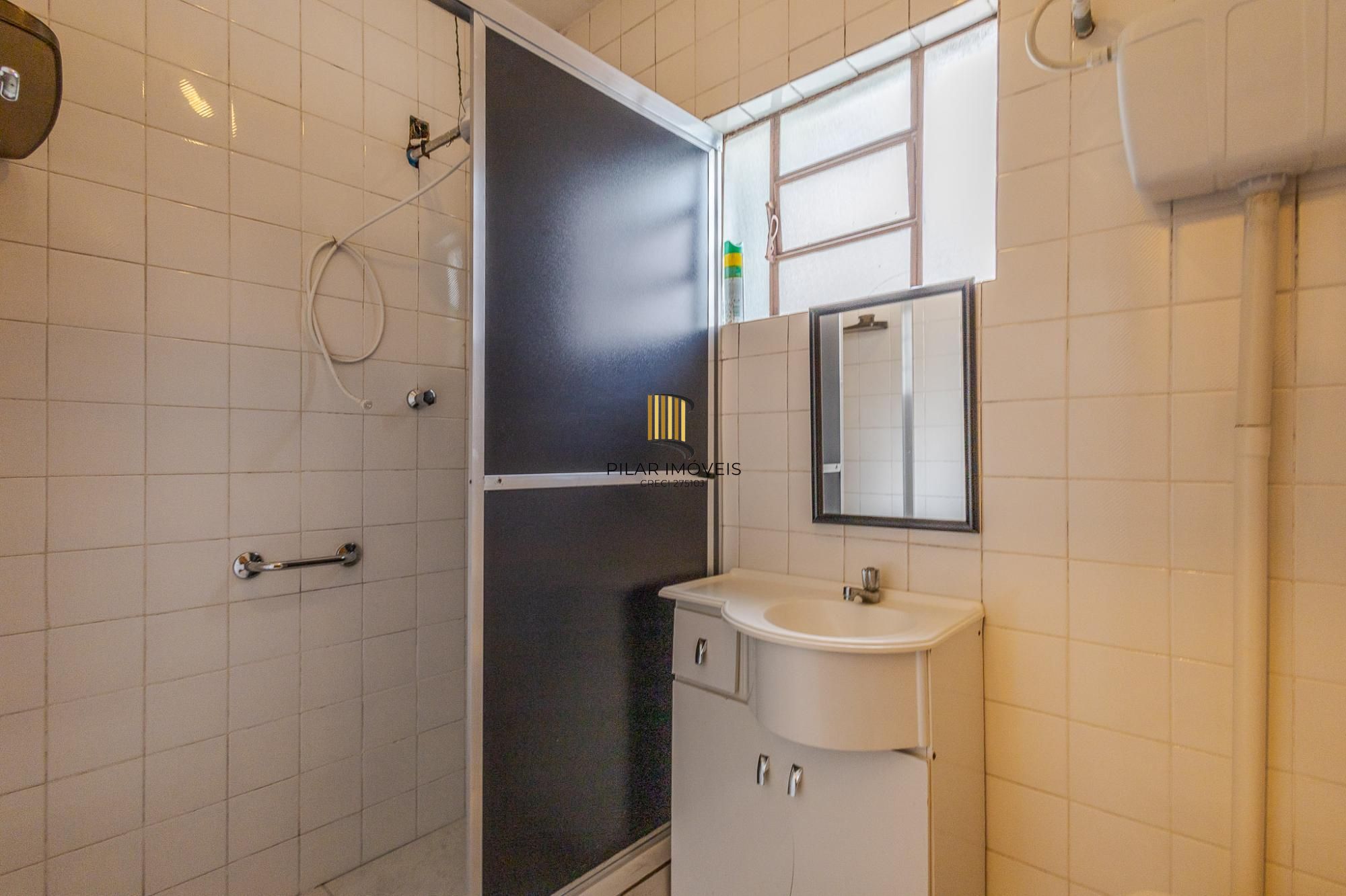 Casa para Venda - 210m², 4 dormitórios, 2 vagas - Petrópolis