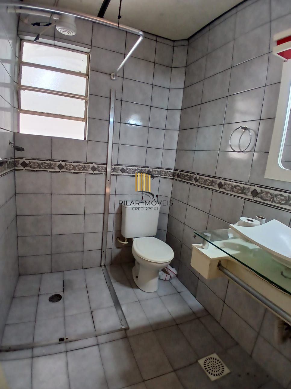 Casa com piscina no bairro Leopoldina -Porto Alegre