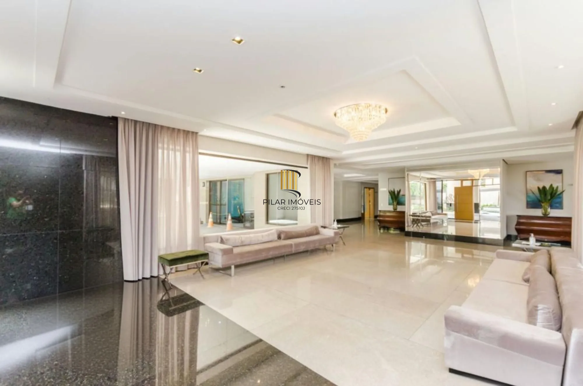 Apartamento de 3 dormitórios à venda em Bela Vista, Porto Alegre.