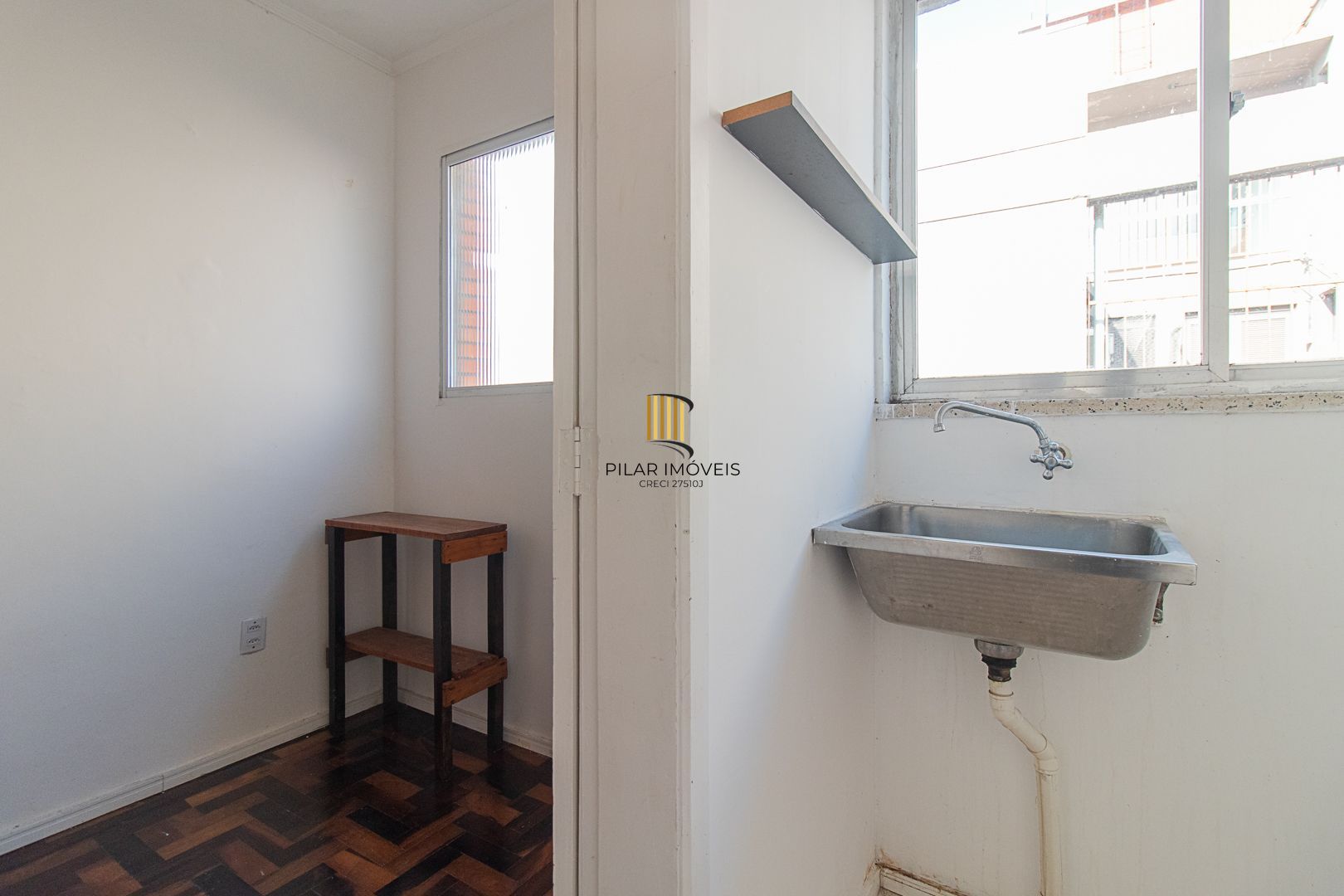 Apartamento de 03 dormitorios no bairro Teresopolis Porto Alegre-RS
