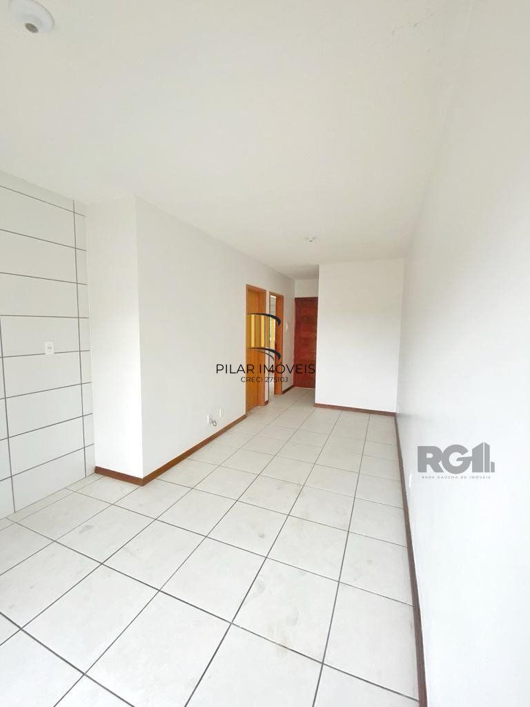 Casa 2 dormitórios no bairro Restinga