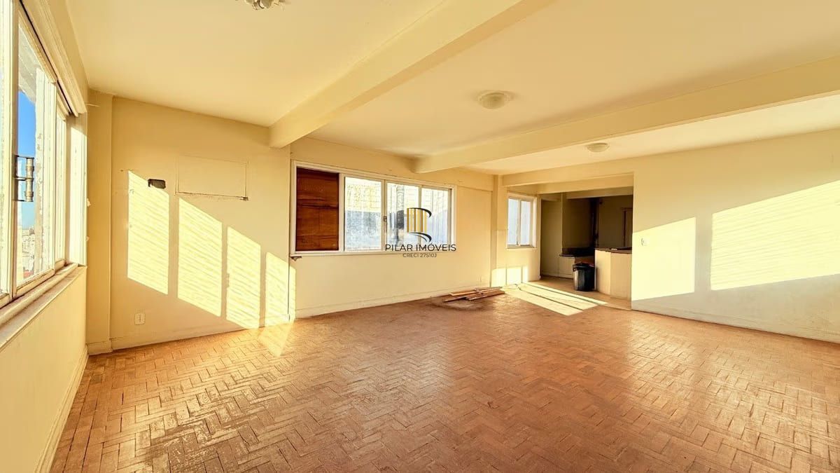 Apartamento de 3 dormitórios à venda em Independência, Porto Alegre