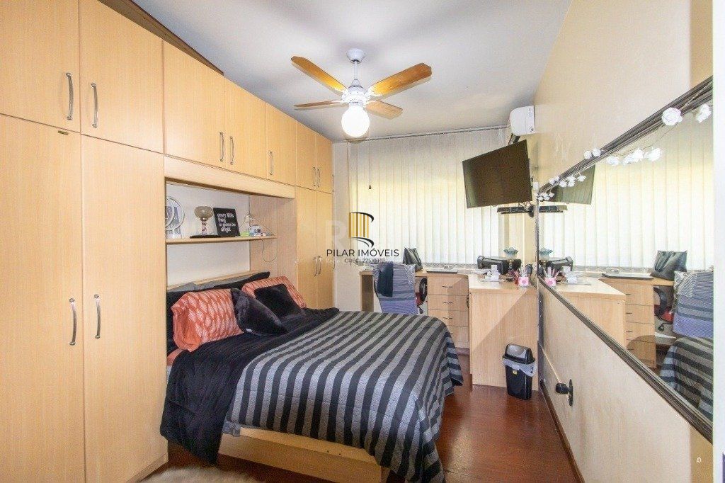 Apartamento de 77m², Bairro Menino Deus